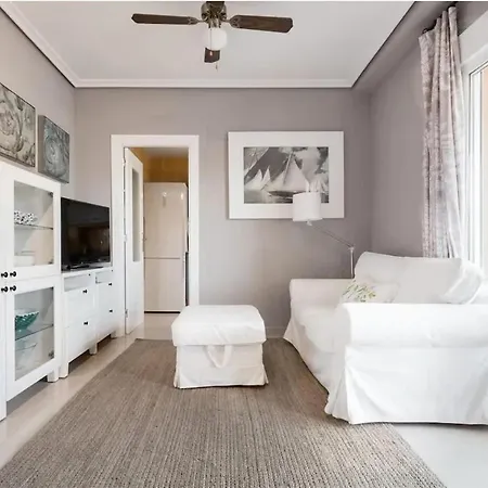 Apartment Living *